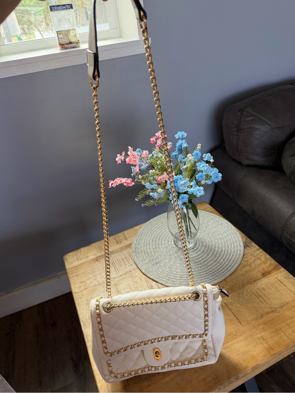 Women's Quilted Cream Chain Shoulder Bag